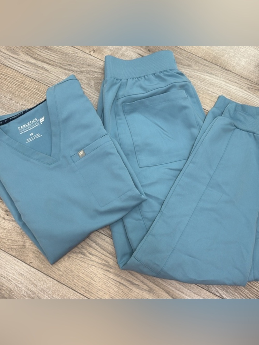 Fabletics Scrub Set XS